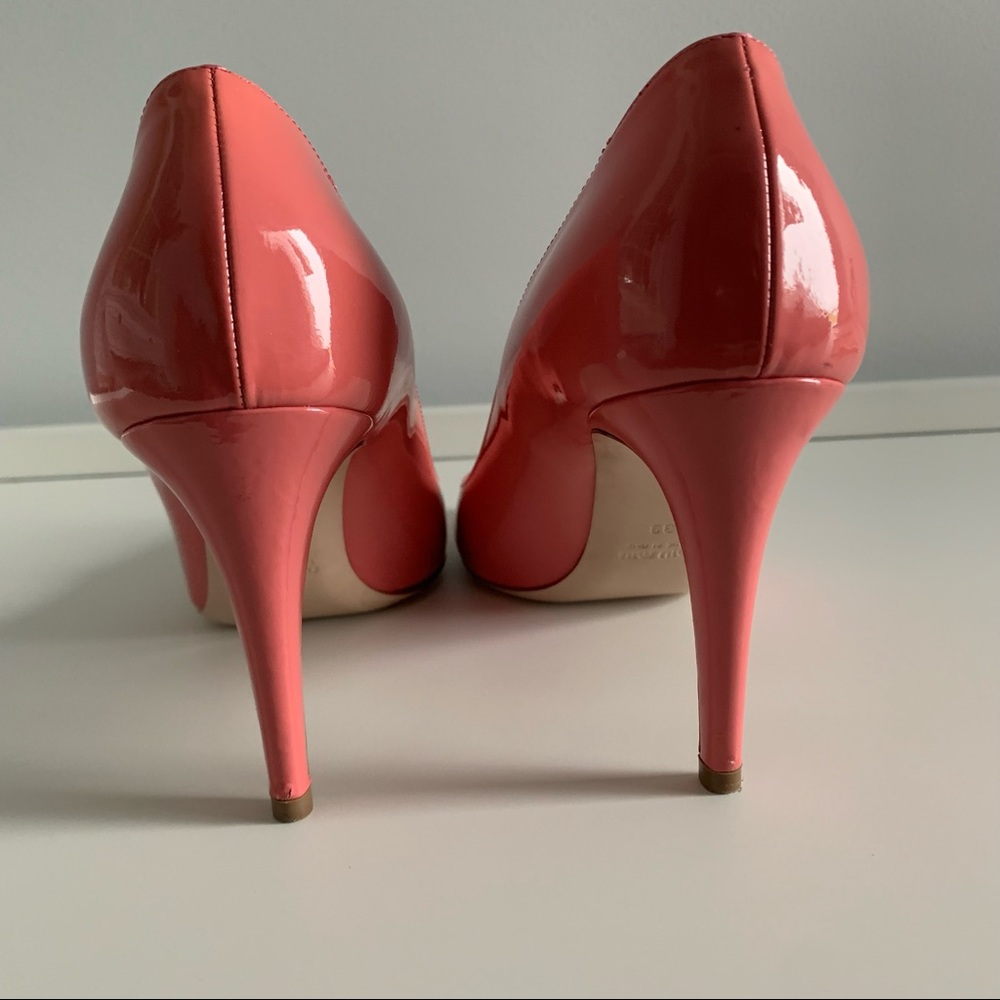 Miu Miu Pink Patent Leather Heels - 39 EU - Picture 6 of 10